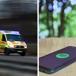 Bild På Ambulans Och Mobil Med Spotify Appen