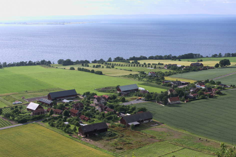 lantgårdar vid vätterns strand.jpg